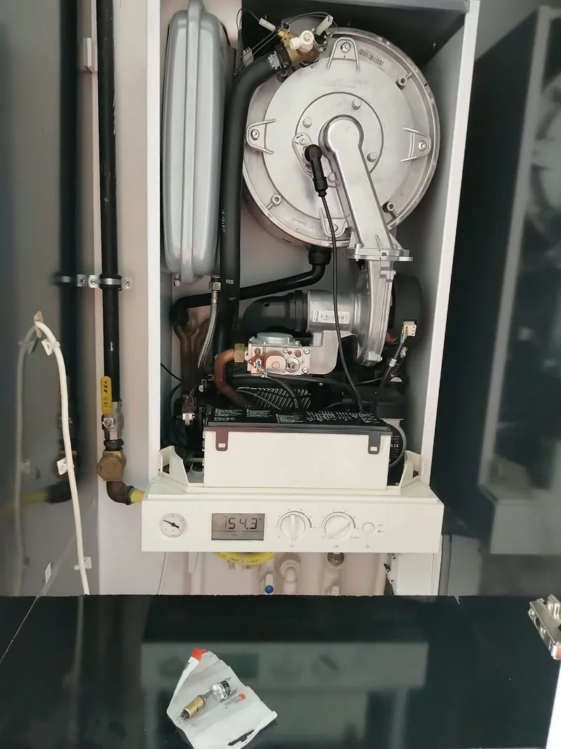 Kombi içi brülör ve fan grubu